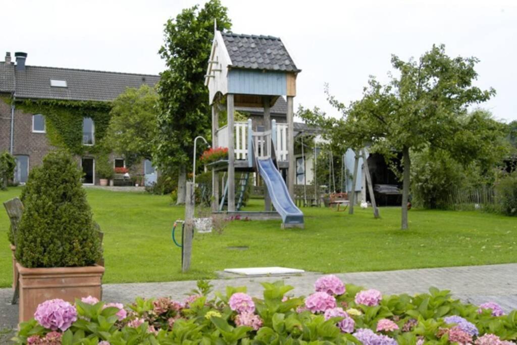 Hoeve Espewey Cottage Hombourg Exteriör bild